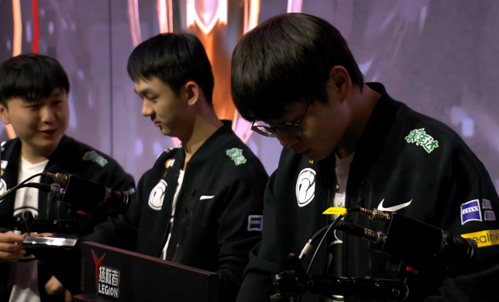LGD翻盘IG，BDD团战一打五顶尖较量四强赛，强势挺进下一轮的简单介绍