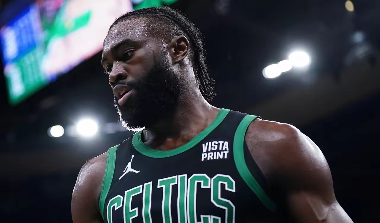 篮网翻盘凯尔特人，杰伦·布朗打破历史纪录的简单介绍