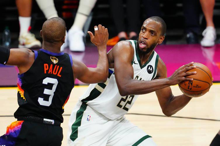 包含雄鹿B队碾压日本男篮，保罗一己之力扛起全队的词条