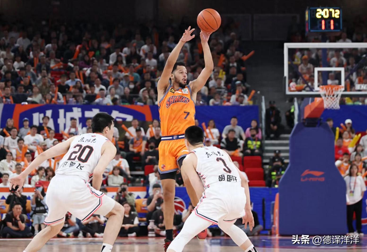 临场绝杀助球队逆袭,逆转比分颠覆局势令人眼前一亮的简单介绍 临场绝杀助球队逆袭,逆转比分颠覆局势令人眼前一亮的简单介绍