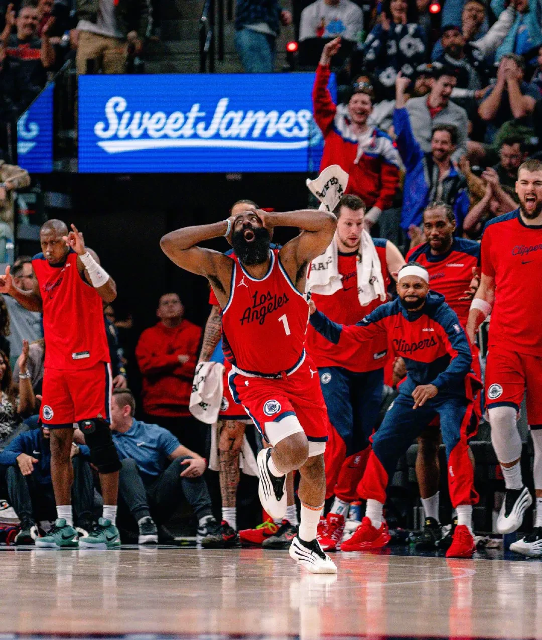 快船惜败开拓者，遭遇两连败