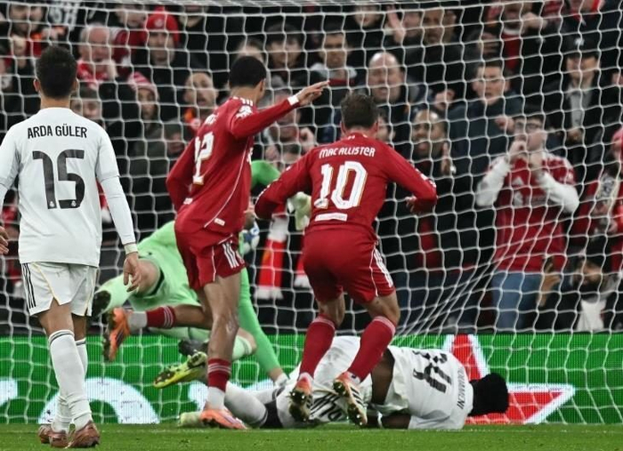 开云体育平台APP-关于利物浦主场大捷，轻取对手晋级的信息