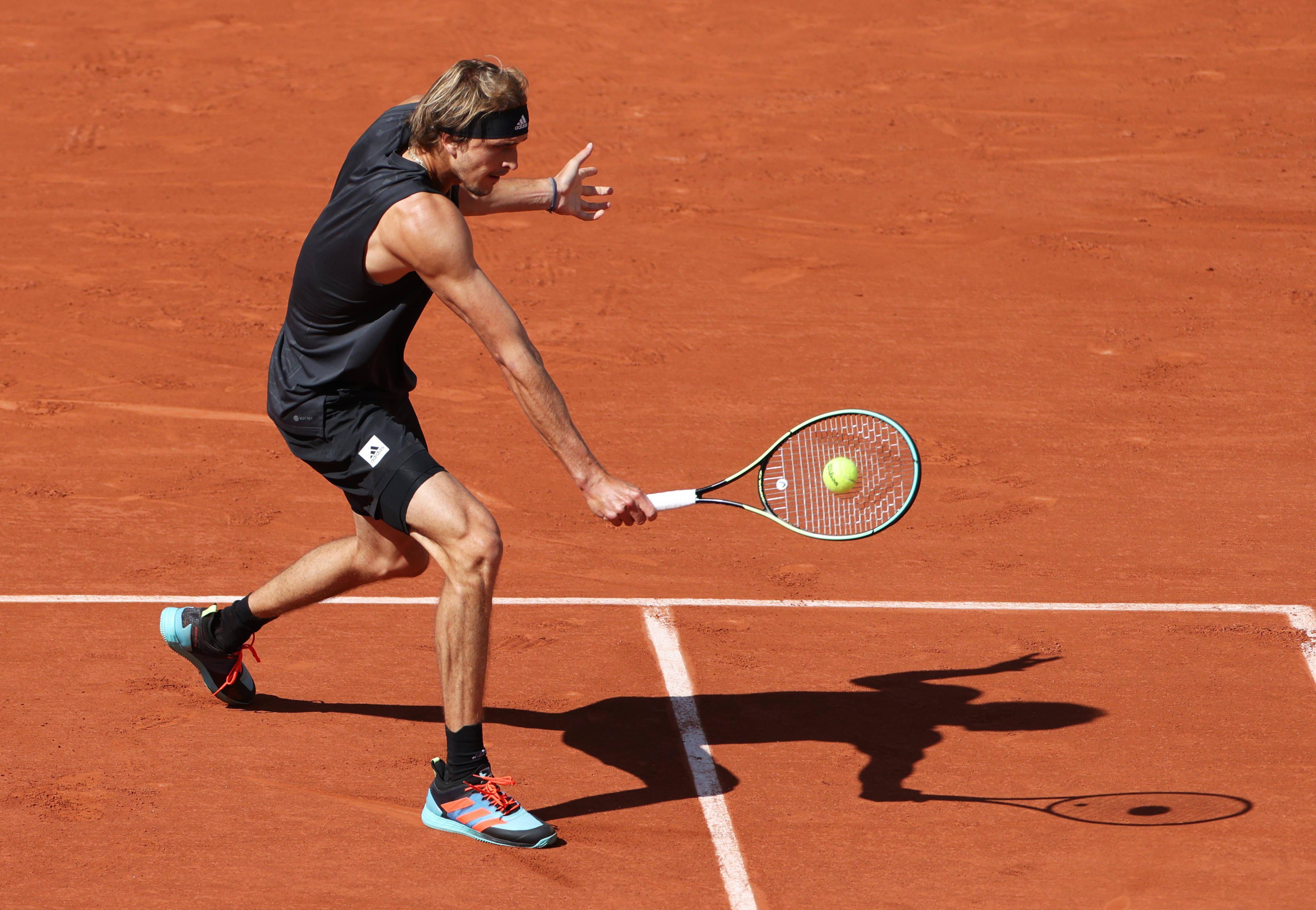 关于澳网轻取法网，兹维列夫关键制胜的信息