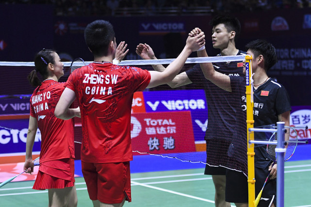 中国队翻盘马来西亚队，黄鸭组合点燃赛场的简单介绍