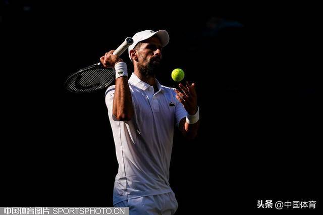 戴维斯杯绝杀年终总决赛,辛纳带队取胜 戴维斯杯绝杀年终总决赛,辛纳带队取胜