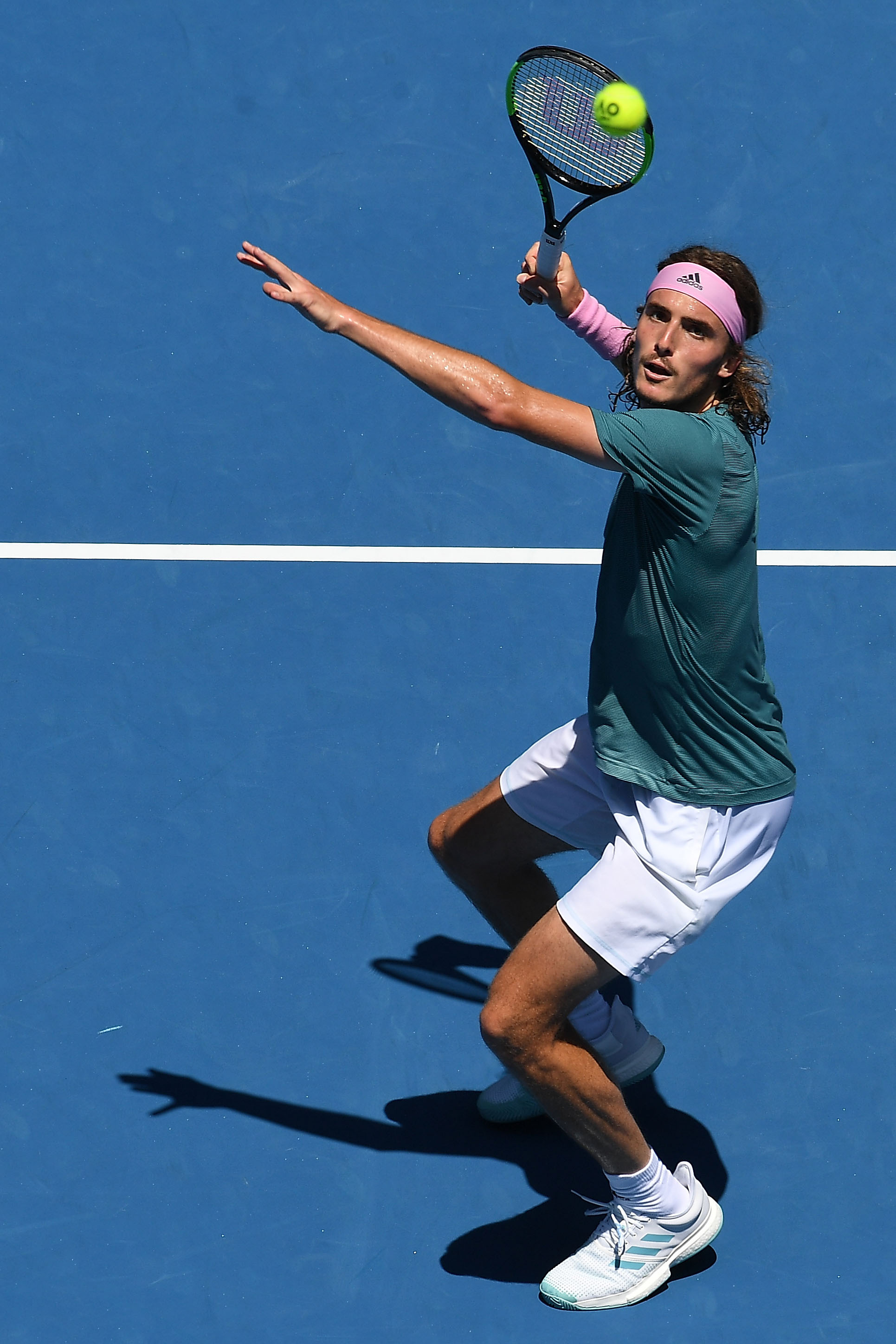 关于法网险胜澳网,西西帕斯惊艳四座的信息 关于法网险胜澳网,西西帕斯惊艳四座的信息