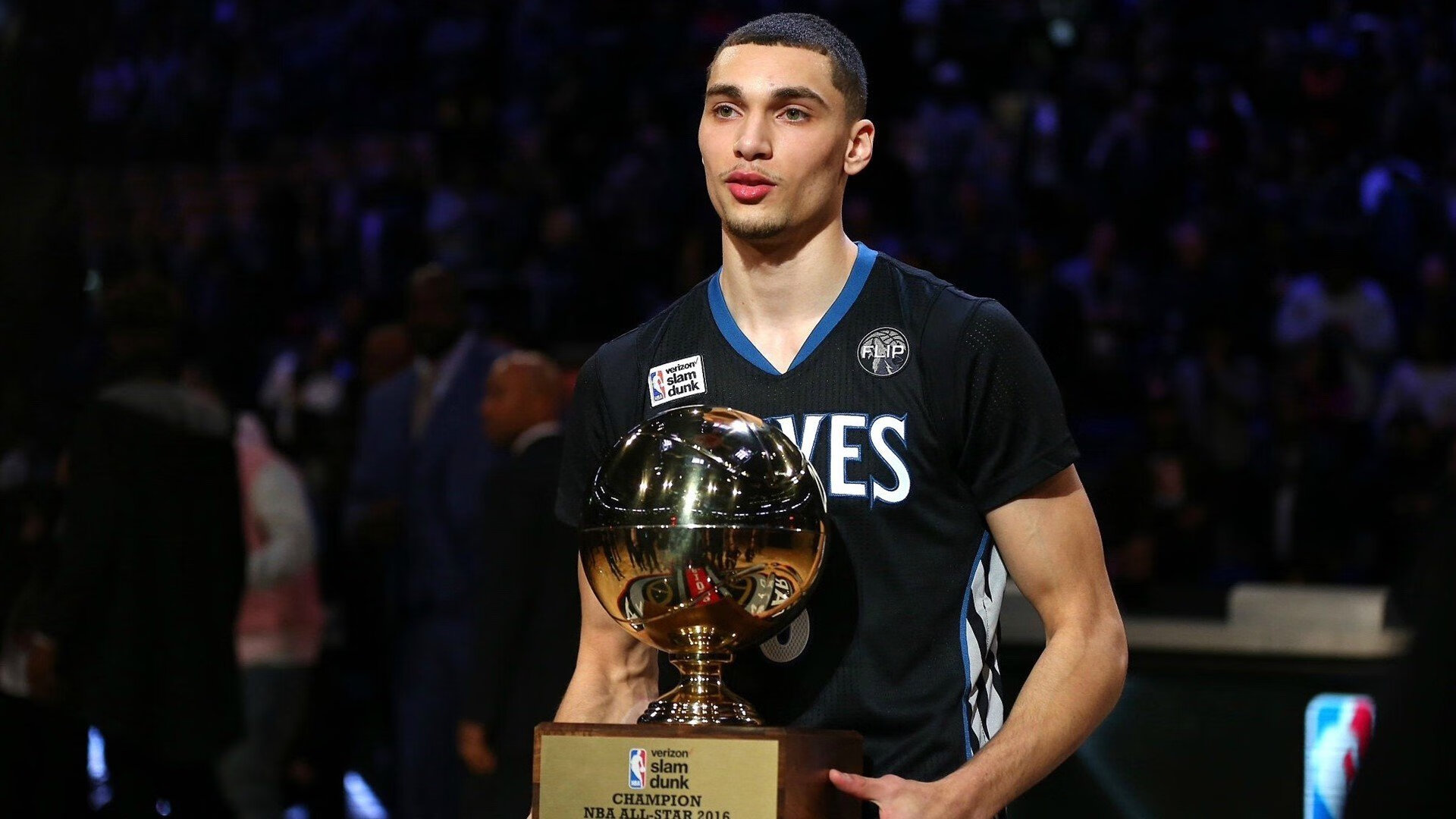 独行侠关键战突围猛龙，克莱打出统治级数据，孤胆英雄的逆袭之夜