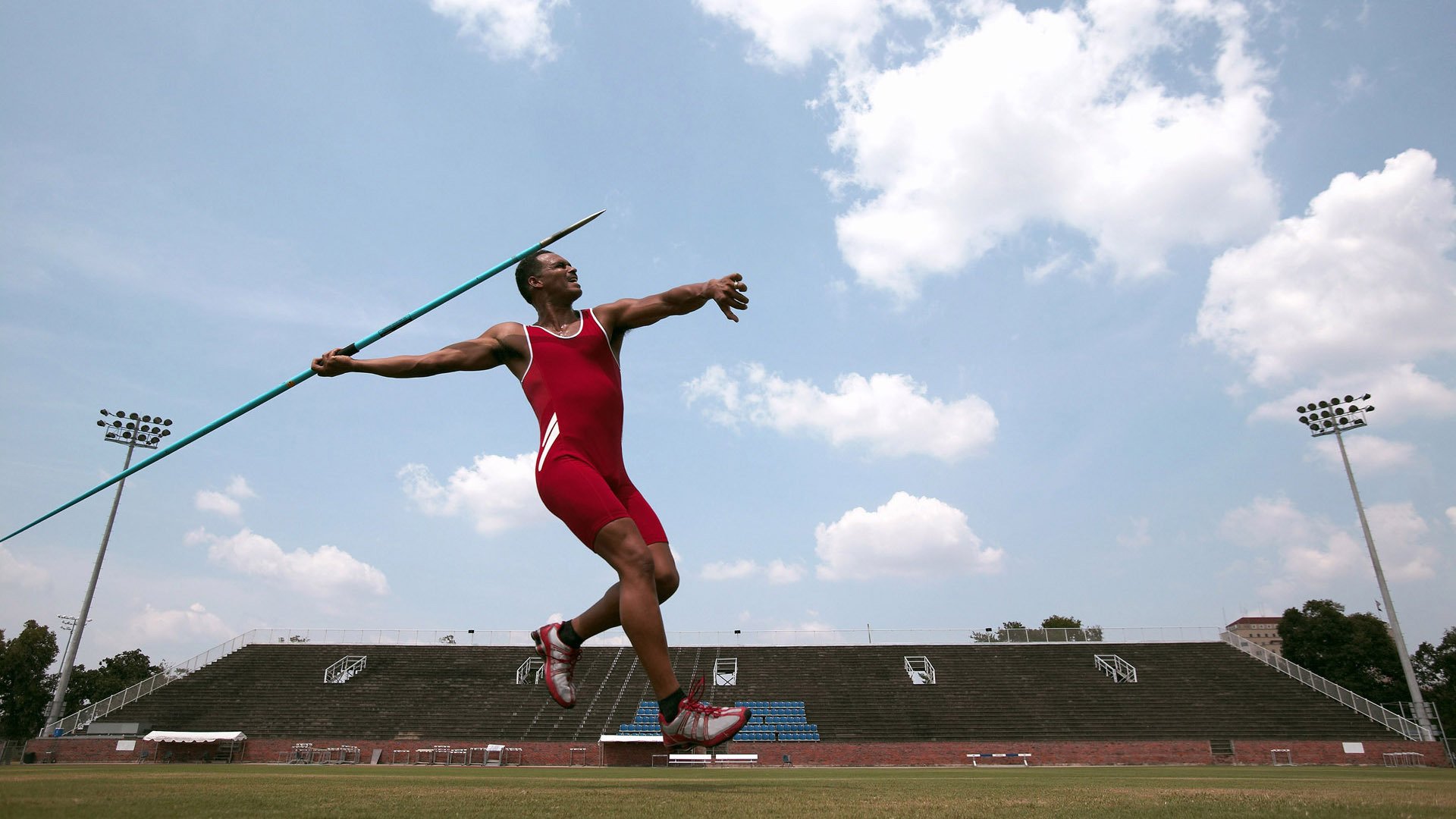 库里教科书式表现引领勇士，爵士淘汰赛力克湖人