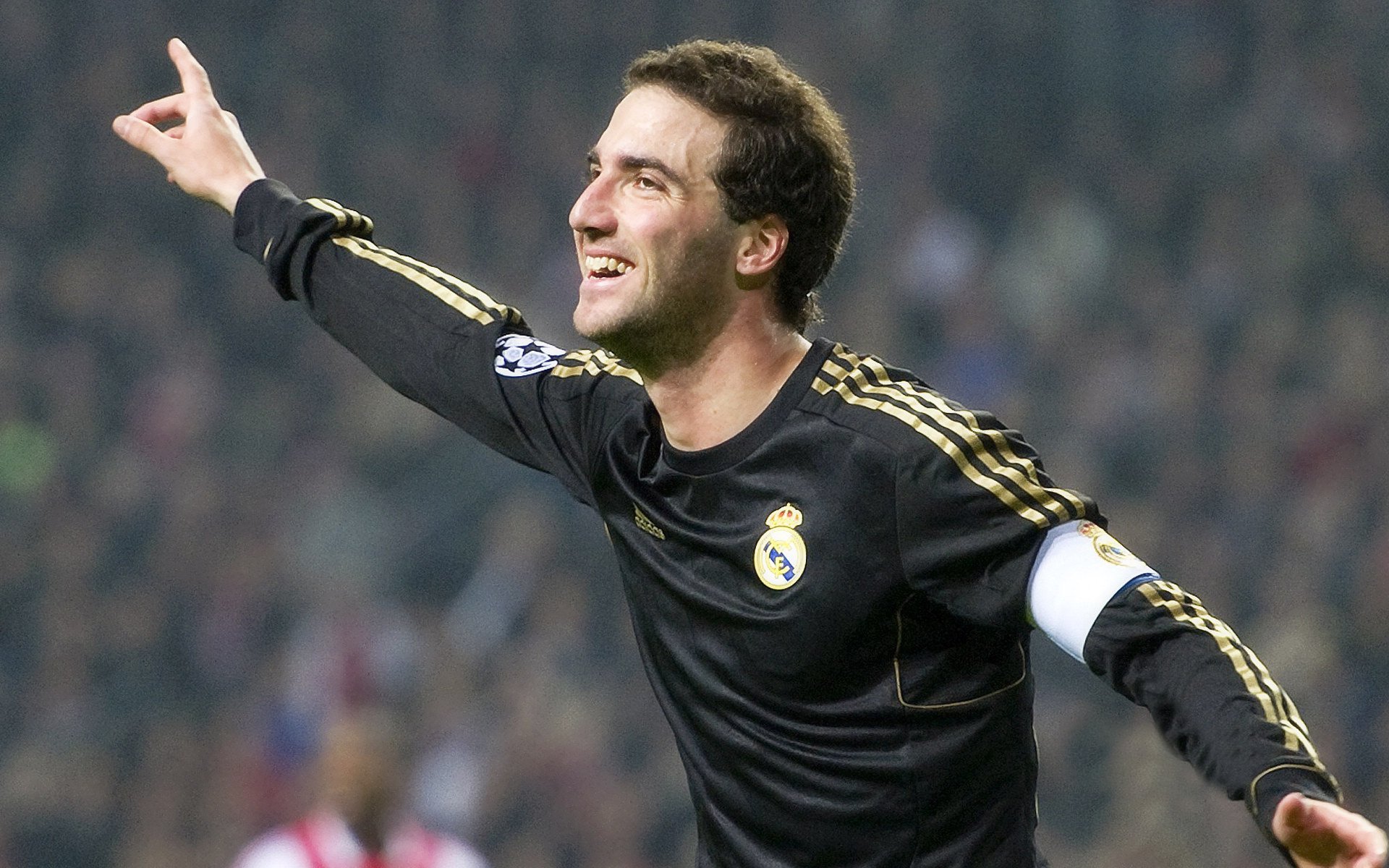 贝恩冠军级表现闪耀赛场，辽宁力克步行者展现亚洲篮球新高度